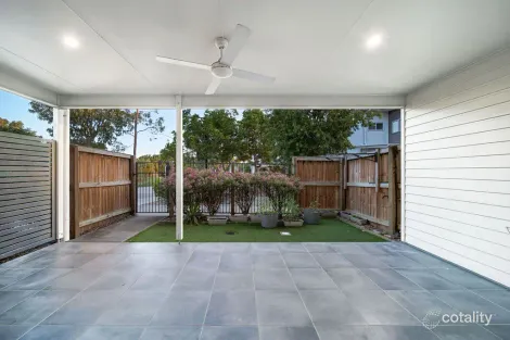 Property photo of 15/1 Regatta Boulevard Wurtulla QLD 4575