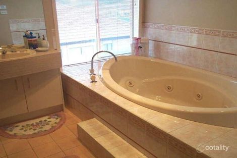 Property photo of 2 Hooper Drive Skye VIC 3977