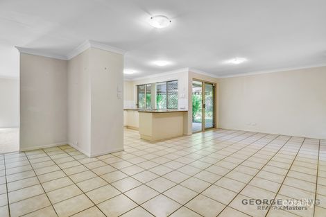 Property photo of 2 Fraser Place Forest Lake QLD 4078