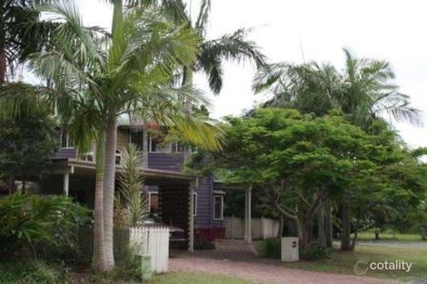2/1 Sallywattle Dr, Suffolk Park, NSW 2481
