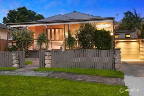 10 Mole Ave, Southport, QLD 4215