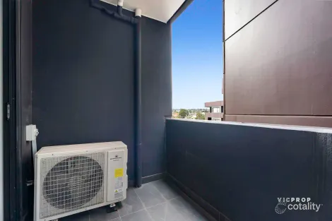 Property photo of 219/388 Murray Road Preston VIC 3072