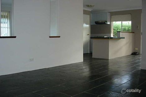 Property photo of 38 Kangaroo Entrance Stratton WA 6056