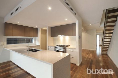 Property photo of 9B Hillside Avenue Bentleigh VIC 3204