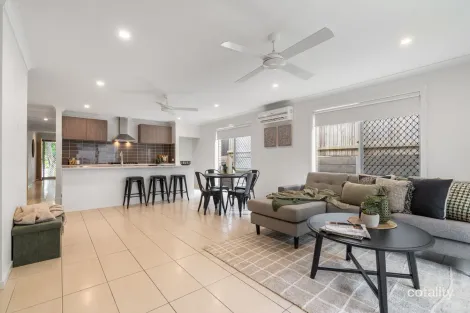 65 Tamborine St, South Ripley, QLD 4306