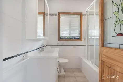 Property photo of 21 First Street Warragamba NSW 2752