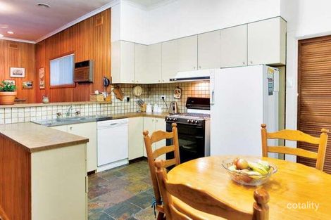Property photo of 22 Bournian Avenue Strathmore VIC 3041