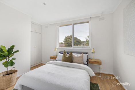 Property photo of 2/33 Rosstown Road Carnegie VIC 3163