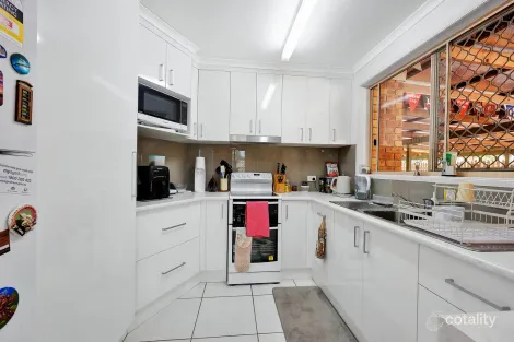 Property photo of 3 Willis Street Sharon QLD 4670