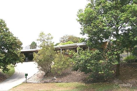 20 Mazzard St, Bellbowrie, QLD 4070