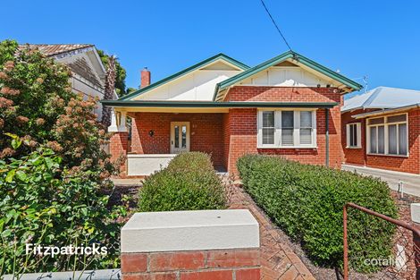 Property photo of 10 Darlow Street Wagga Wagga NSW 2650