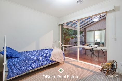 Property photo of 10 Olearia Crescent Langwarrin VIC 3910