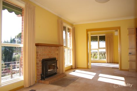 Property photo of 14 Arnold Grove Doncaster VIC 3108