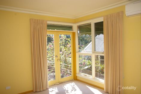 Property photo of 14 Arnold Grove Doncaster VIC 3108