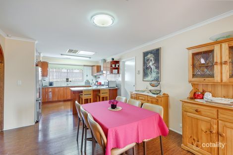 Property photo of 165 James Cook Drive Endeavour Hills VIC 3802