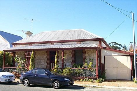 55 Quarry St, Fremantle, WA 6160