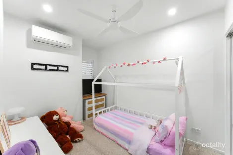 Property photo of 17 Baringa Drive Baringa QLD 4551