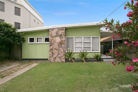 Property photo of 51 Petrel Avenue Mermaid Beach QLD 4218