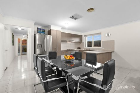 Property photo of 1/40 Army Road Pakenham VIC 3810