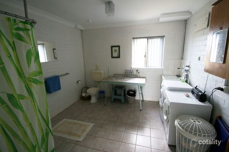 Property photo of 27 Elanora Street Coomba Park NSW 2428