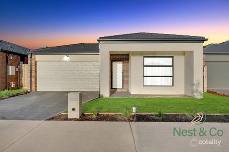Property photo of 93 Newbridge Boulevard Wallan VIC 3756