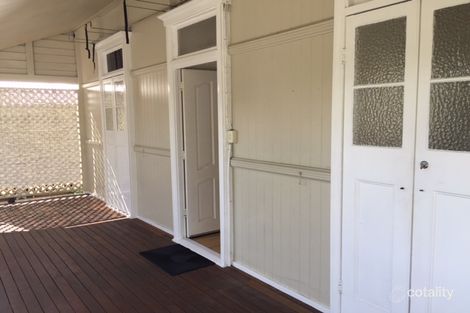 Property photo of 90 Linton Street Kangaroo Point QLD 4169