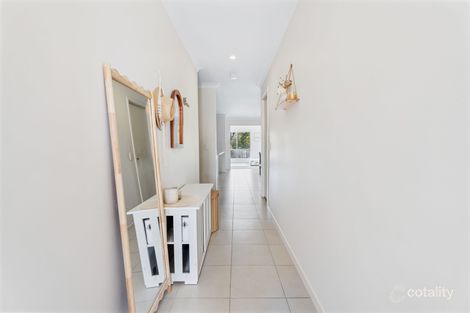 Property photo of 2 Morgan Circuit Urraween QLD 4655
