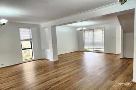 Property photo of 19 Andrews Circuit Horningsea Park NSW 2171