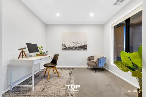 Property photo of 62 Caribbean Circuit Clyde VIC 3978