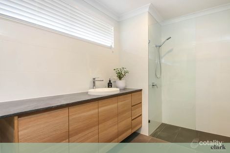 Property photo of 7/127 Stoneleigh Street Lutwyche QLD 4030