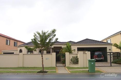 208 Dunlin Dr, Burleigh Waters, QLD 4220