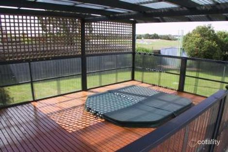 Property photo of 28 Valleyview Drive Rowville VIC 3178