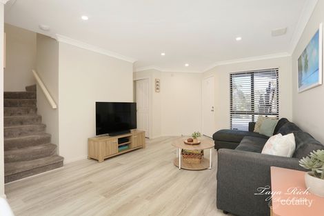 Property photo of 31/2-6 Ghilgai Road Merrimac QLD 4226