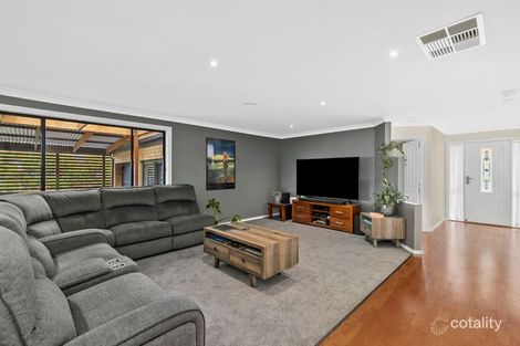 Property photo of 13 Exmoor Close Highton VIC 3216