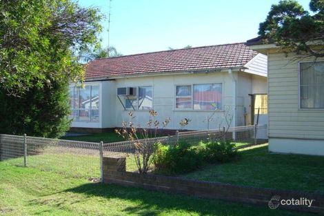 52 Lake Pde, East Corrimal, NSW 2518