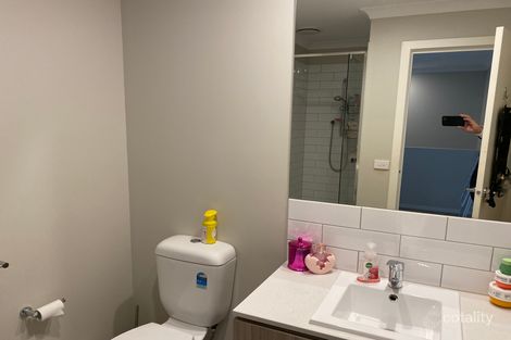 Property photo of 2B Evison View Werribee VIC 3030