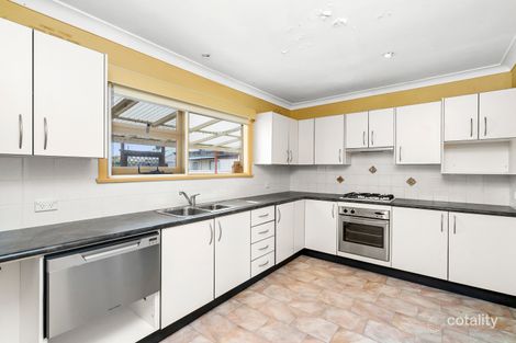 Property photo of 1 Audubon Crescent Goulburn NSW 2580