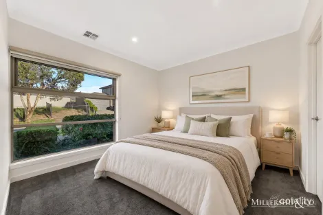 Property photo of 2 Erin Way Doreen VIC 3754