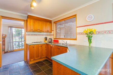 Property photo of 15 Corangamite Drive Corio VIC 3214
