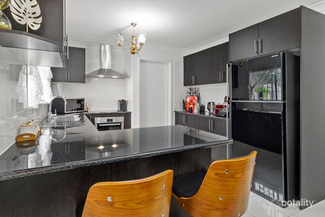 Property photo of 16 Strzelecki Close Wakeley NSW 2176