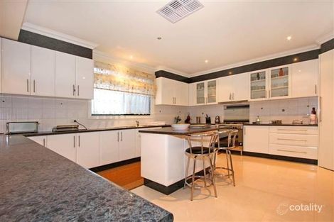 Property photo of 19 Sigvard Boulevard Hallam VIC 3803