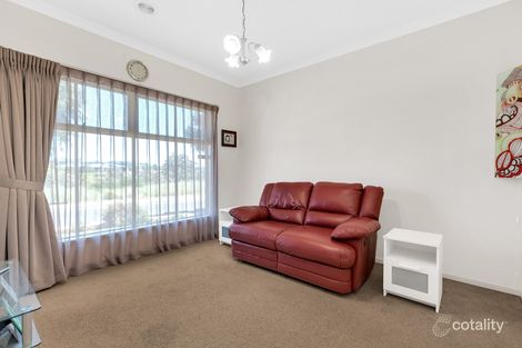 Property photo of 6 Creekside Boulevard Manor Lakes VIC 3024