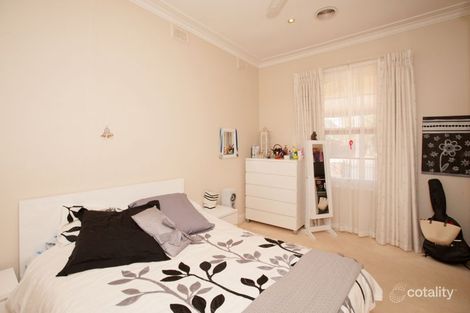 Property photo of 42 Collins Street Turvey Park NSW 2650