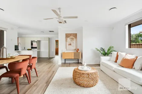 Property photo of 61 The Circuit Gladstone Park VIC 3043