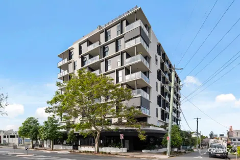 108/7 JEAVONS LANE, STONES CORNER, QLD 4120