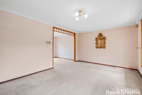 Property photo of 46 Dalgety Crescent Green Point NSW 2251