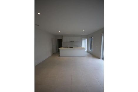 Property photo of 17 Sunflower Circuit Carrum Downs VIC 3201