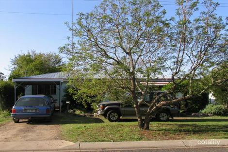 9 Hume St, Pittsworth, QLD 4356