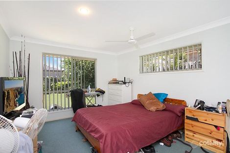 Property photo of 42 Tussock Crescent Elanora QLD 4221
