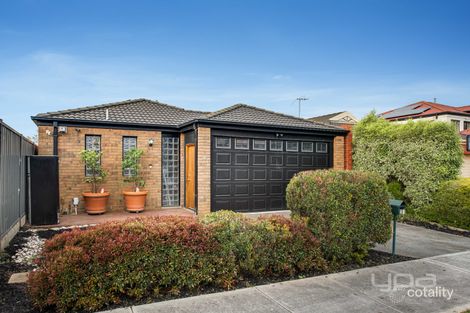 Property photo of 42 Mackellar Drive Roxburgh Park VIC 3064